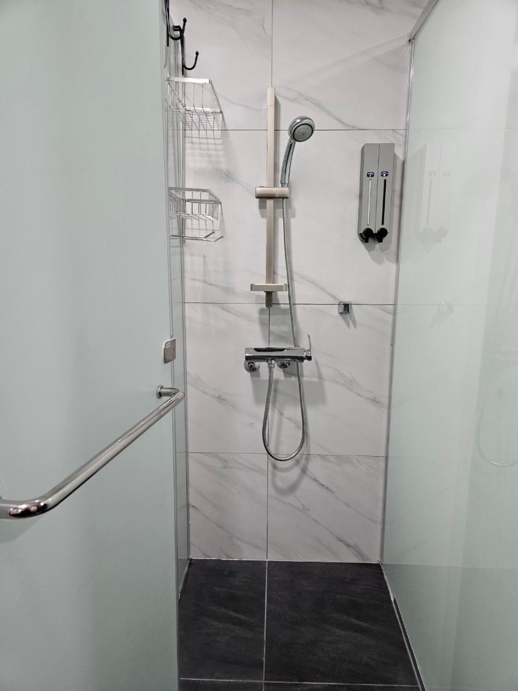 Philstay Myeongdong Boutique Female Seoel Buitenkant foto
